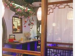 -韵秋荷(宝山龙湖天街店)
