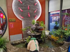 -乡土黄·鲜牛肉火锅·小龙虾(兴业街店)
