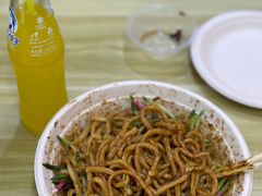 -黑八私房老北京炸酱面