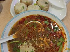 特色酸辣粉-小杨生煎(成山巴黎春天店)