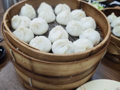 鲜肉小笼包-万寿斋(山阴路店)