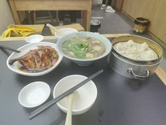 -金原鸭血粉丝汤·汤包·脆皮烤鸭(南京博物院店)