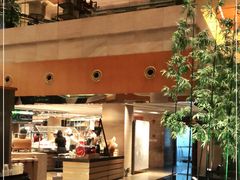 -松山湖凯悦酒店·Café自助餐厅·周末火舞秀表演