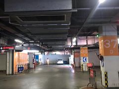 -伟东·乐客城-停车场
