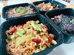 -老码头黑皮肘子锅包肉(文政街店)