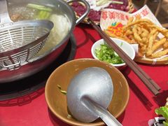 -潮汕·草根牛肉档(上海荟聚城市集市店)