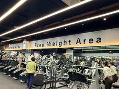 -VLines耀能运动24小时·月付制健身(京广桥店)
