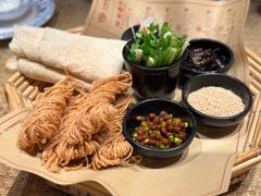 -大张烙馍村·美食地标(泉山店)