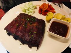 -WOLFGANG PUCK KITCHEN & BAR(迪士尼小镇店)