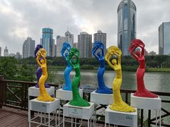 -万绿园