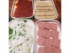 -牛小嫩串串火锅(老国贸总店)