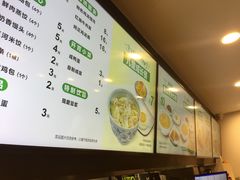 -老乡鸡(武汉中南梅苑小区地铁站店)