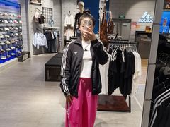 -adidas(滔搏新城吾悦广场店)