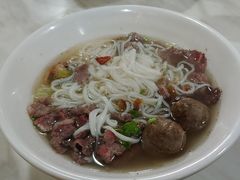 -抖牛白塔牛肉粿条汤(水围店)