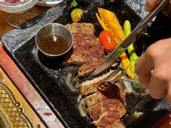 -米德维奇俄式西餐厅(西六道街店)