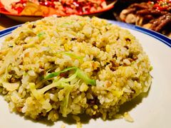 破店特色炒饭-破三川·新川菜(静安大融城店)