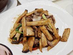 蜜椒汁杏鲍菇牛柳丝-太兴餐厅(东方广场分店)