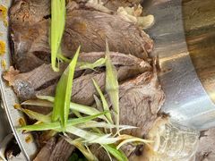 -撒拉人家.酸菜牦牛肉火锅