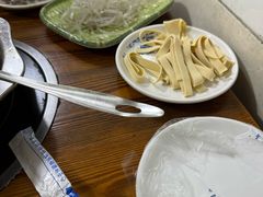 -谭记老字号跳跳蛙·香辣蟹.专注二十年(滨江店)