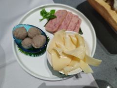 -红鼎豆捞·专注品质海鲜20年(宝丰路店)