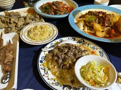 -伊带伊路新疆美食府(呼家楼店)
