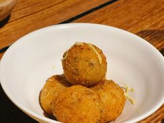 炸意大利米饭丸子-Mercato莫卡多露台餐厅与酒吧(K11店)