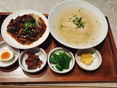 -松鹤面馆·古法焖肉面(观前店)