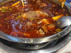 -肖肖酸萝卜鱼火锅(总店)