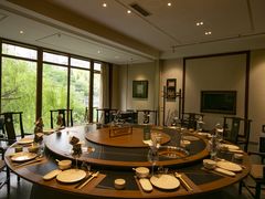 -黔蘑菇四季餐厅(观山湖店)