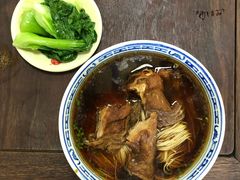 爆鱼面-同得兴 Since·1995 传统苏式面馆(嘉馀坊店)