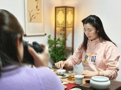 -诗宇时光茶艺书法古琴培训