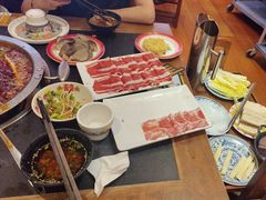 -沸炉重庆老火锅(军事博物馆店)