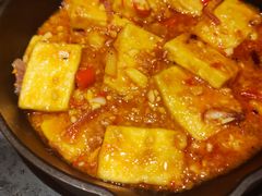 蒜香火腿包浆豆腐-云海肴·汽锅鸡·云南菜(美罗城店)