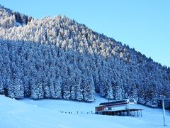 -丝绸之路山地度假区滑雪场