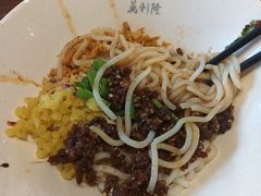 -万利隆的包子铺(华雅店)