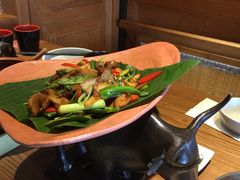 -云海肴·汽锅鸡·云南菜(天山百盛优客店)