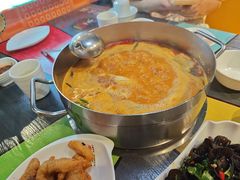 -四季喧黔味豆米火锅(万达广场店)