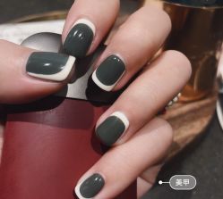 -Pink You美甲美睫纹绣定制中心