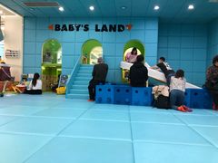 -小小王国亲子游泳俱乐部(锦辉中心)
