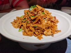 -荷塘秋月·本帮江浙菜(国权路店)