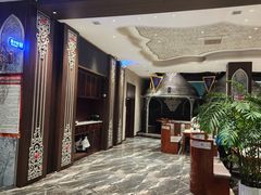 -哈啾嗨·新概念蒙餐(红星新城店)