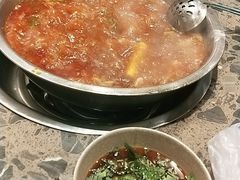 -肖肖酸萝卜鱼火锅(总店)