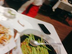 -山顶沙河粉-粤菜馆(凯旋店)