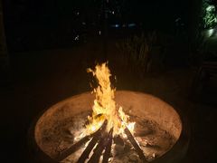 -三亚艾迪逊酒店·海滩烧烤 BARBACOA·现场乐队·浪漫晚餐·烧烤海鲜