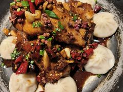 -黄泥岗·地道湖北菜(奥特莱斯店)