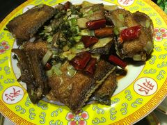 烹汁鲜带鱼-那家小馆•北京菜•烤鸭(中关村店)