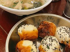特色生煎-三两春(浦三路店)