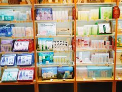 -三福时尚(三峡广场华夏银座店)