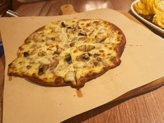 -玛格萝妮比萨屋(陆家浜路店)