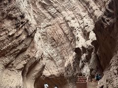 -天山神秘大峡谷